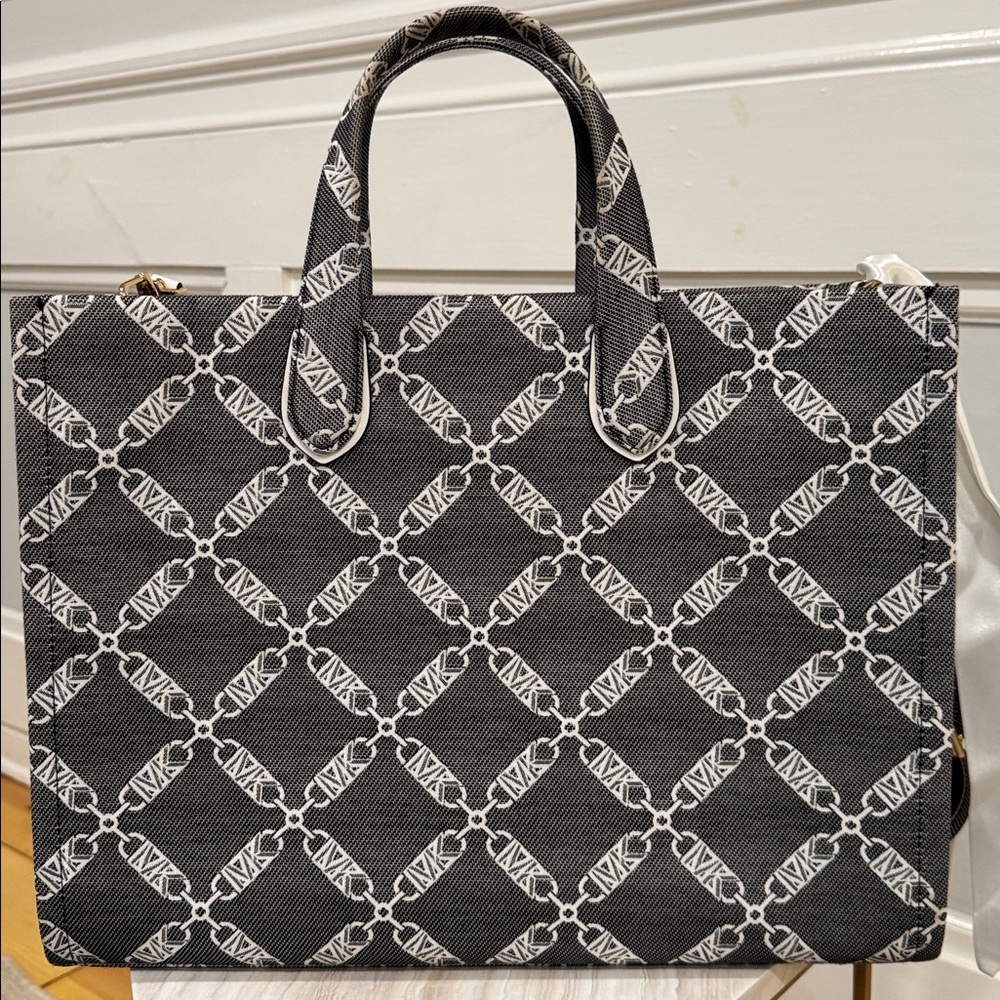 Michael Kors Bag Gigi Large Empire Logo Jacquard Gray White Tote - Picture 7 of 17